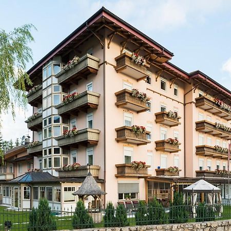 Apparthotel Germania Доббиако Экстерьер фото